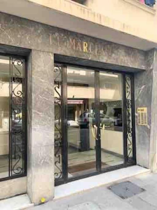 Atypique Et Original Apartment *